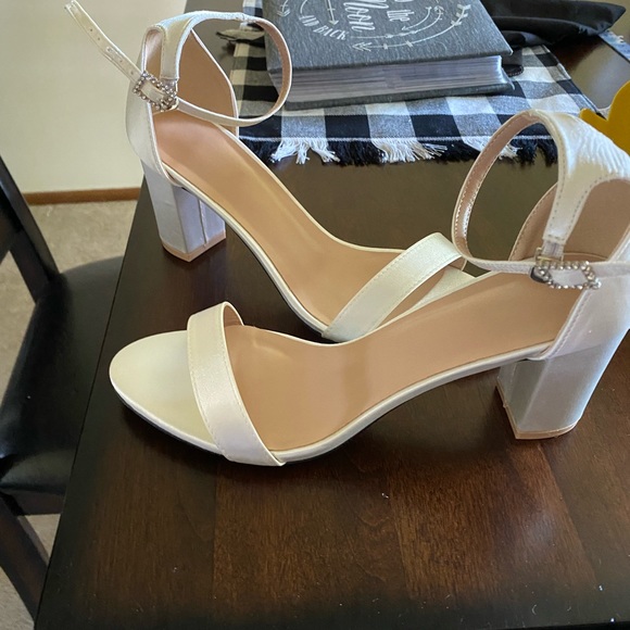 Shoes - White Heels - Size 9